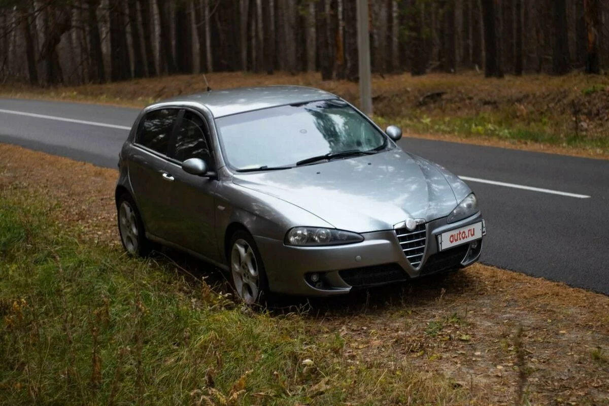 Внешний вид автомобиля — ALFA ROMEO 147