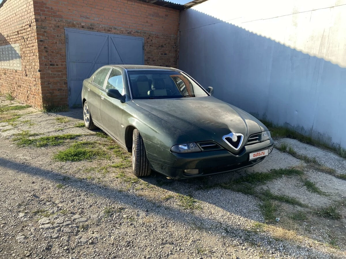 Внешний вид автомобиля — ALFA ROMEO 166