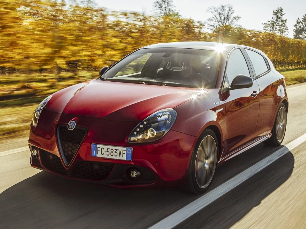 Внешний вид автомобиля — ALFA ROMEO GIULIETTA