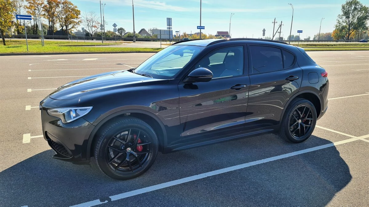 Внешний вид автомобиля — ALFA ROMEO STELVIO