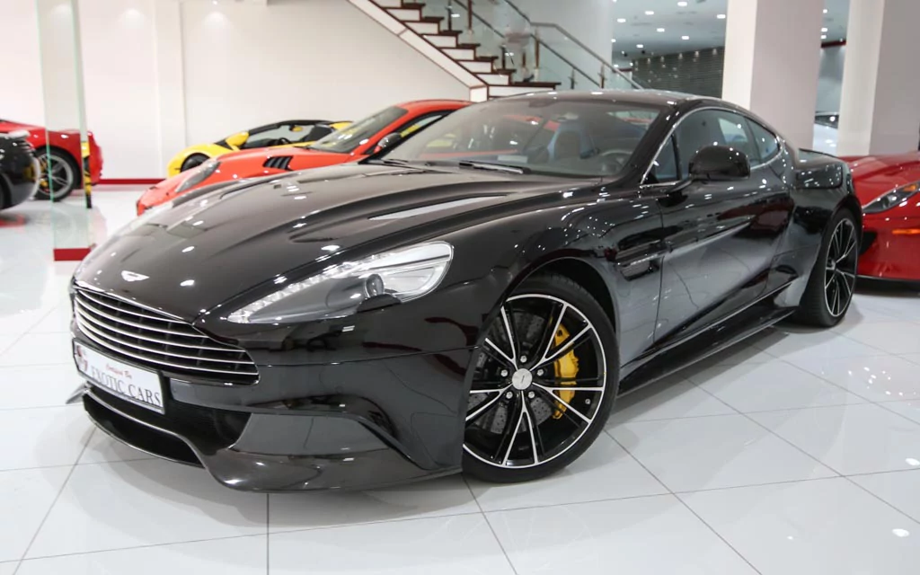 Внешний вид автомобиля — ASTON MARTIN VANQUISH