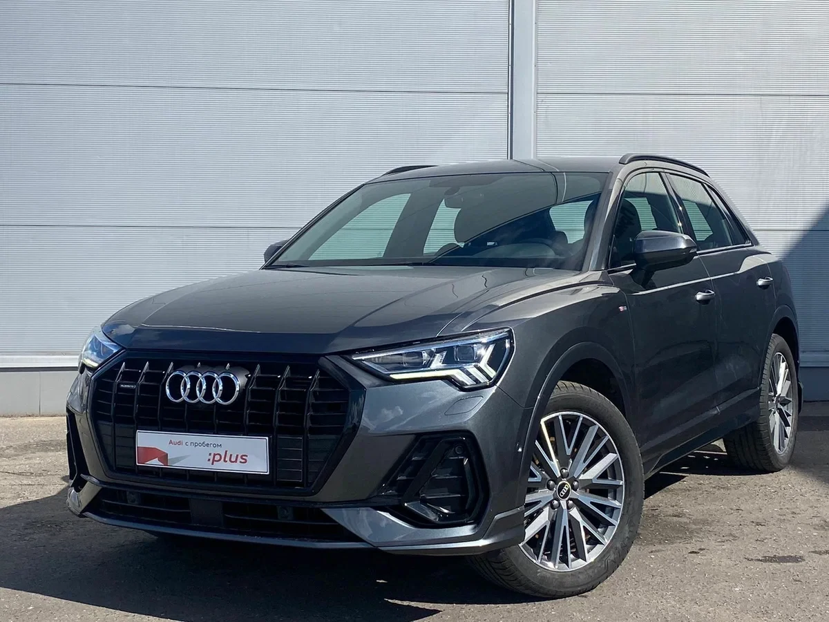 Внешний вид автомобиля — AUDI Q3