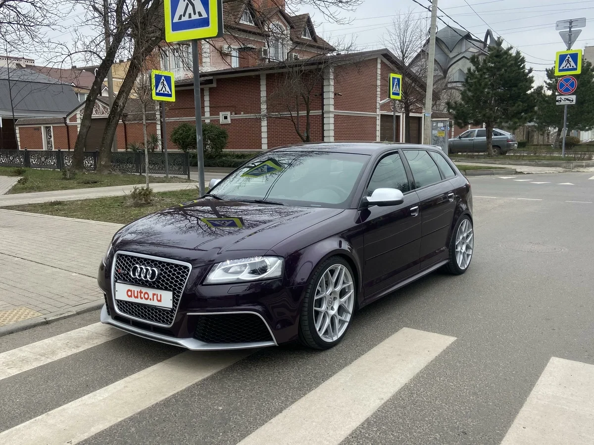 Внешний вид автомобиля — AUDI RS3