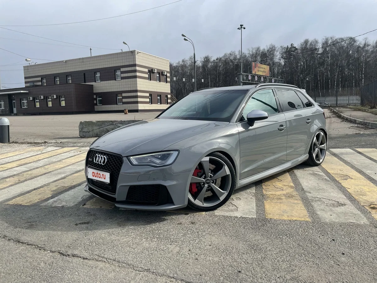 Внешний вид автомобиля — AUDI RS3