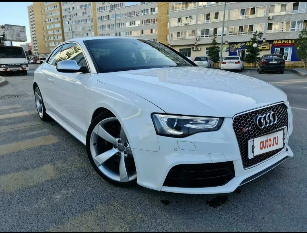 Внешний вид автомобиля — AUDI RS5