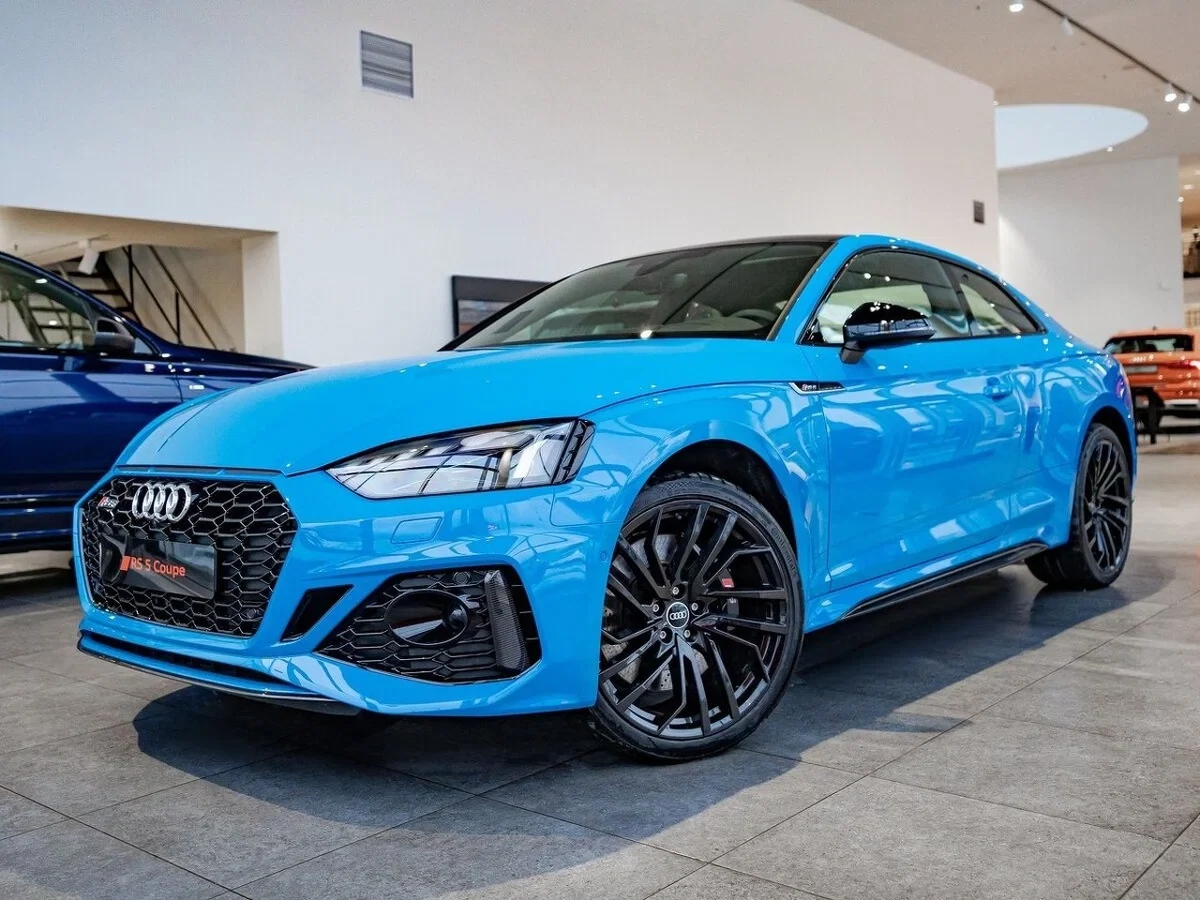Внешний вид автомобиля — AUDI RS5