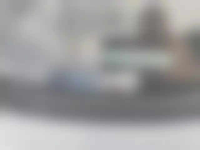 VIN под ветровым стеклом