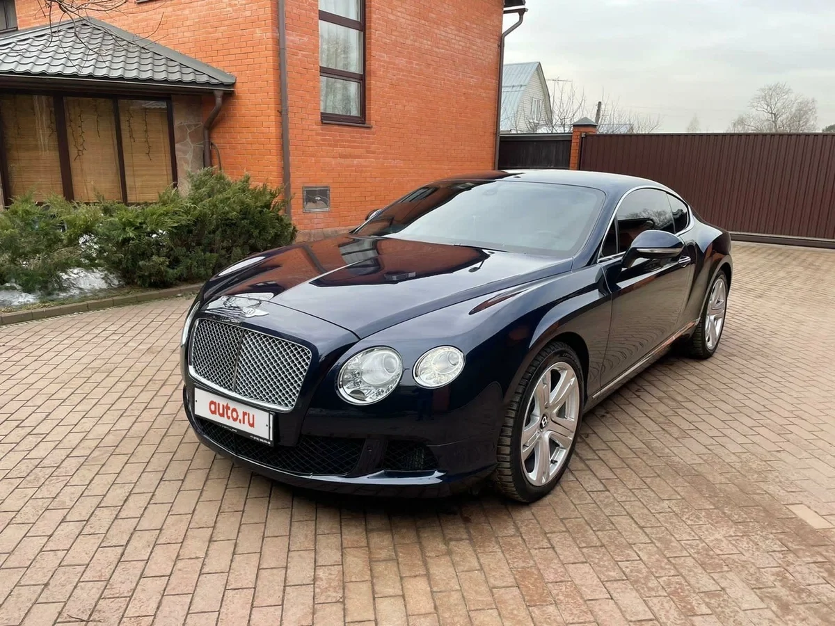 Внешний вид автомобиля — BENTLEY CONTINENTAL GT