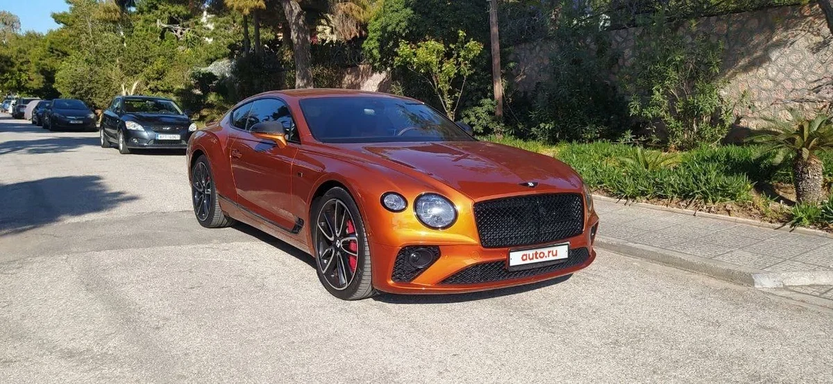 Внешний вид автомобиля — BENTLEY CONTINENTAL GT
