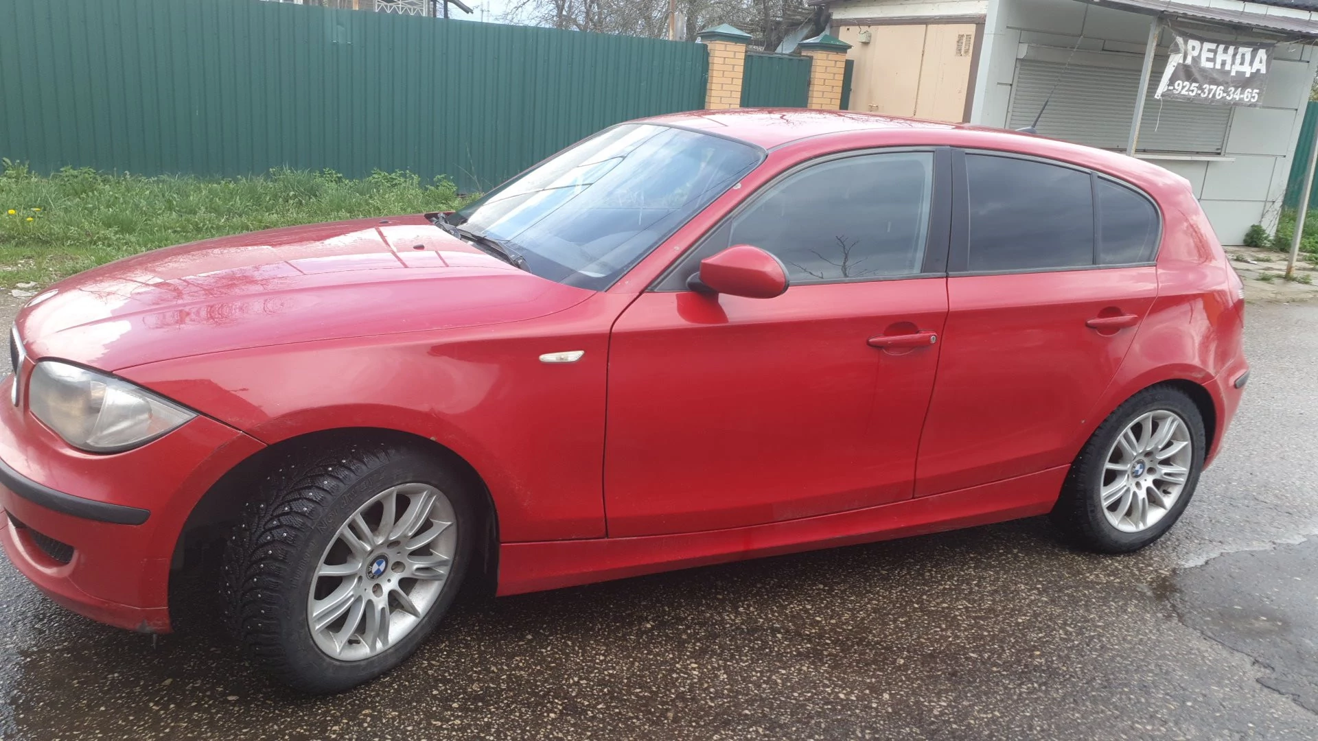 Внешний вид автомобиля — BMW 1 SERIES