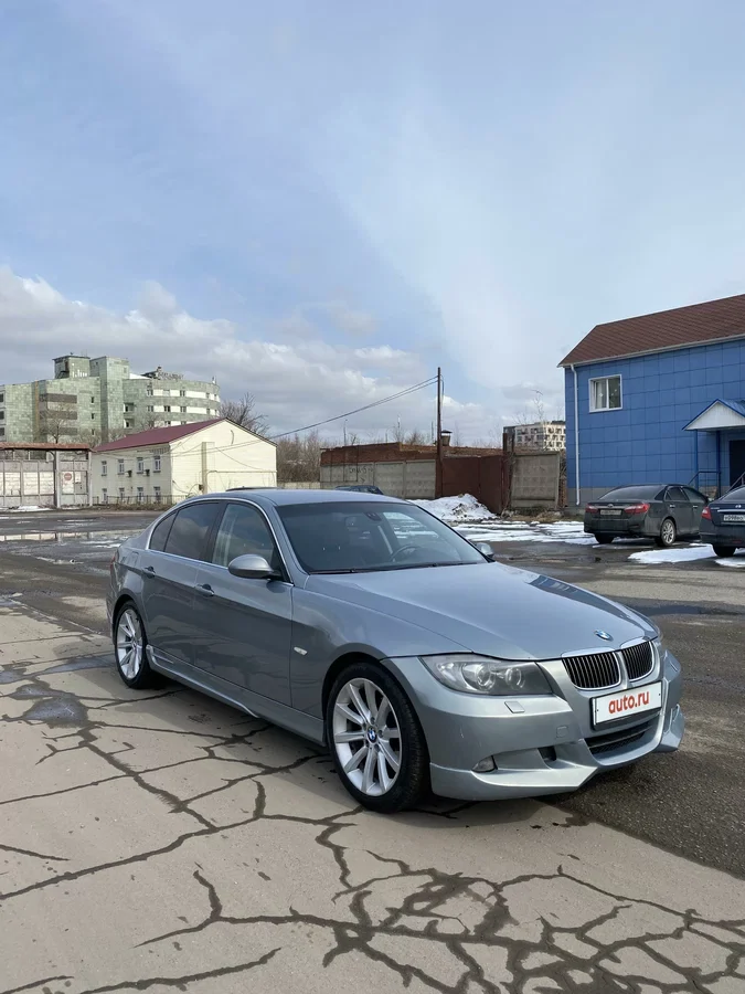 Внешний вид автомобиля — BMW 3 SERIES