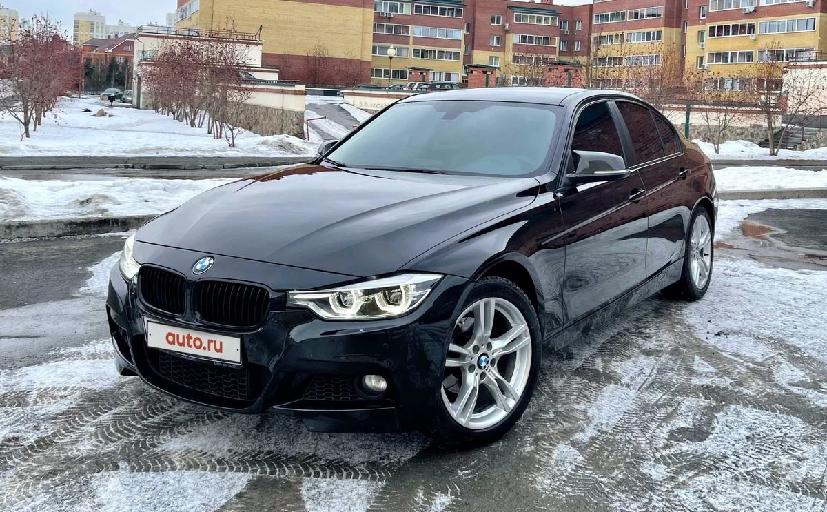 Внешний вид автомобиля — BMW 3 SERIES