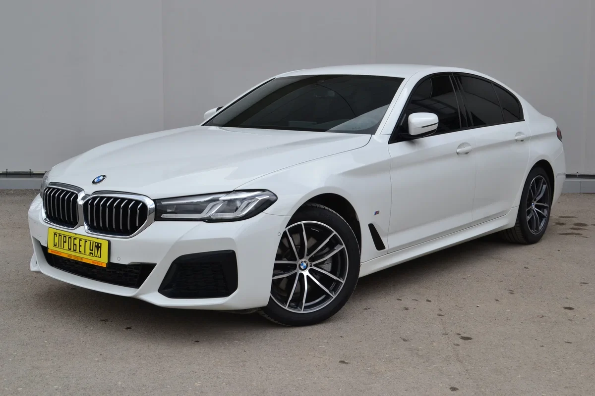 Внешний вид автомобиля — BMW 5 SERIES