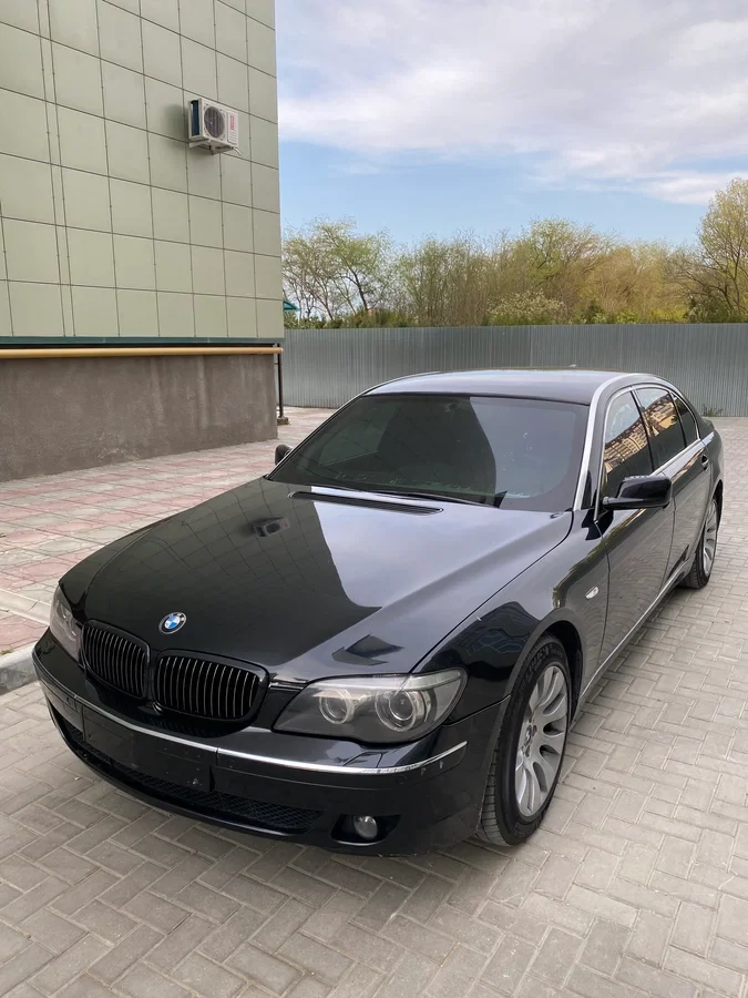 Внешний вид автомобиля — BMW 7 SERIES