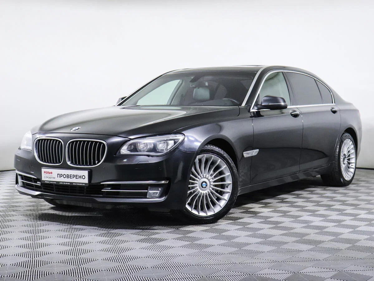 Внешний вид автомобиля — BMW 7 SERIES