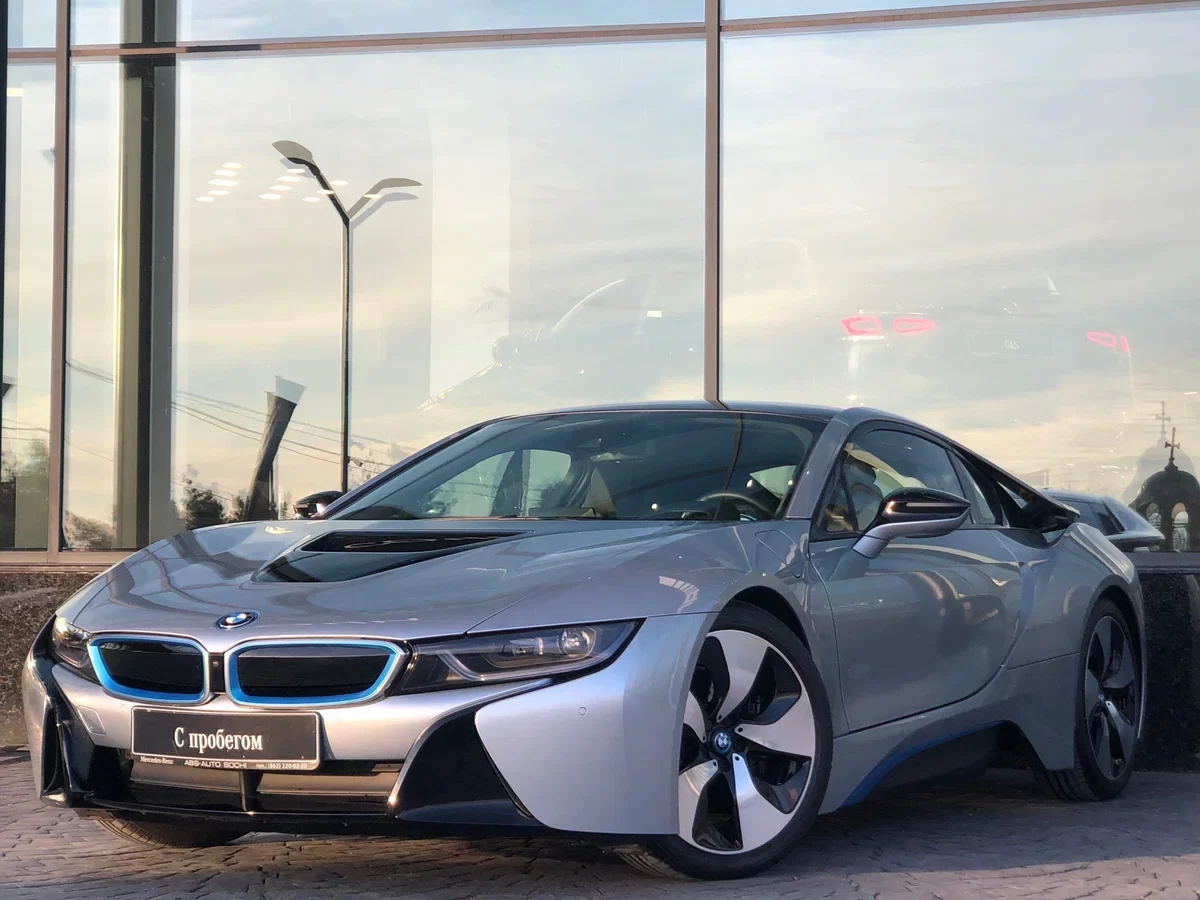 Внешний вид автомобиля — BMW I8