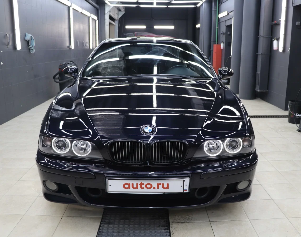 Внешний вид автомобиля — BMW M5