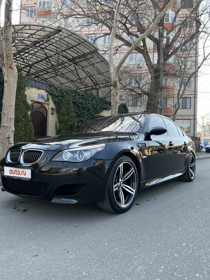 Внешний вид автомобиля — BMW M5