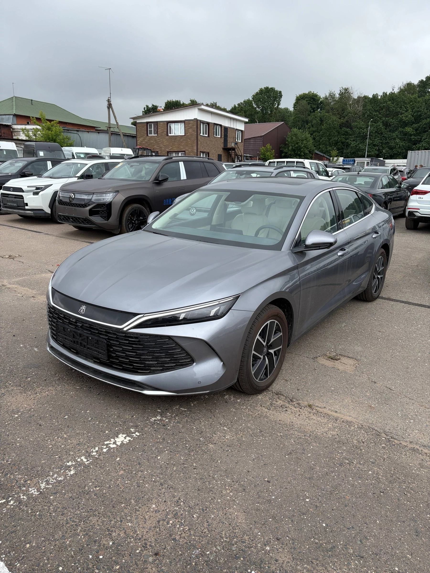Внешний вид автомобиля — BYD Qin