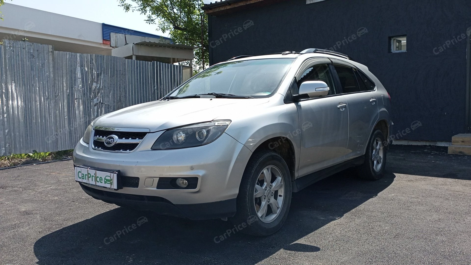 Внешний вид автомобиля — BYD S6