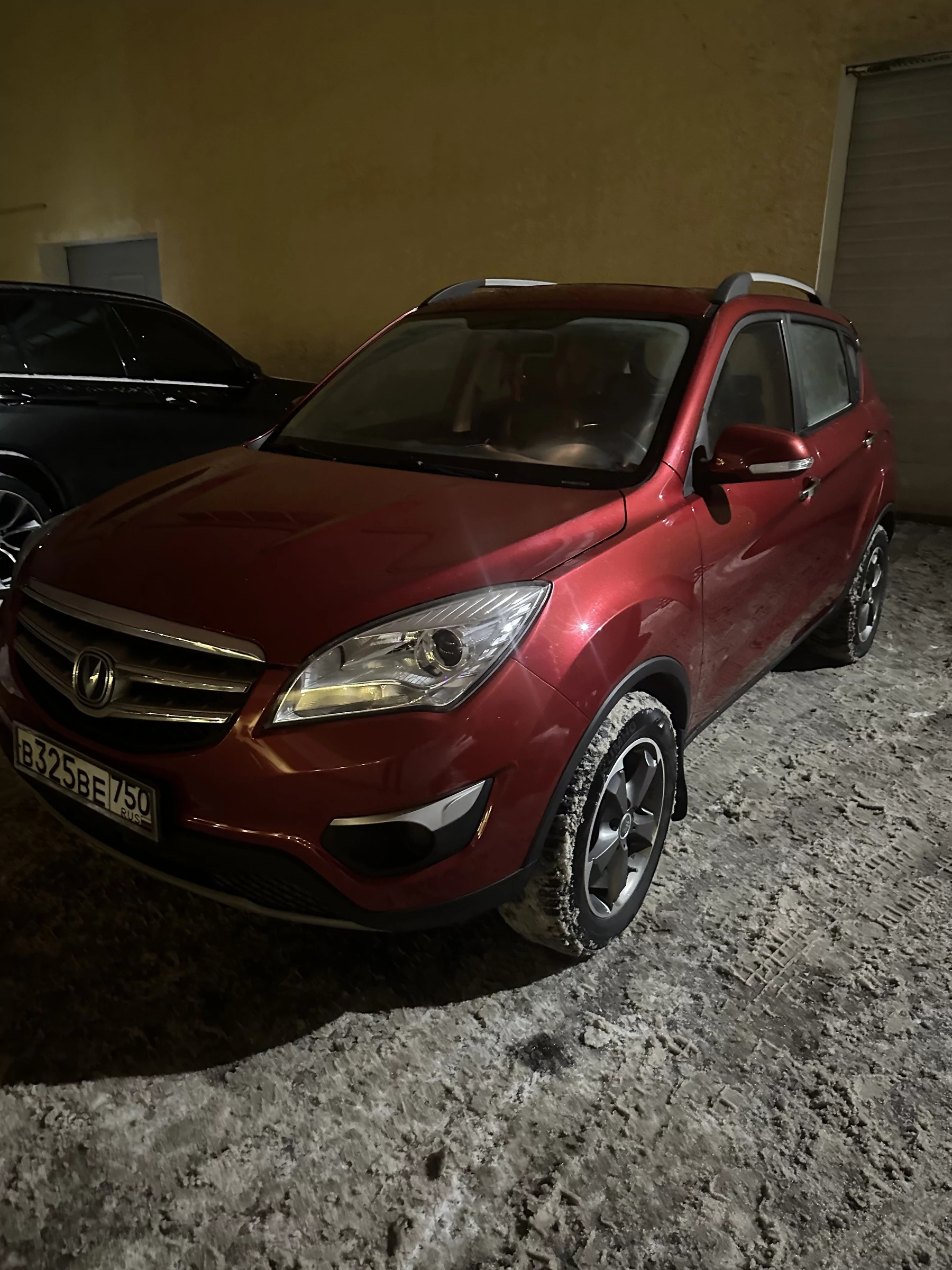 Внешний вид автомобиля — CHANGAN EADO