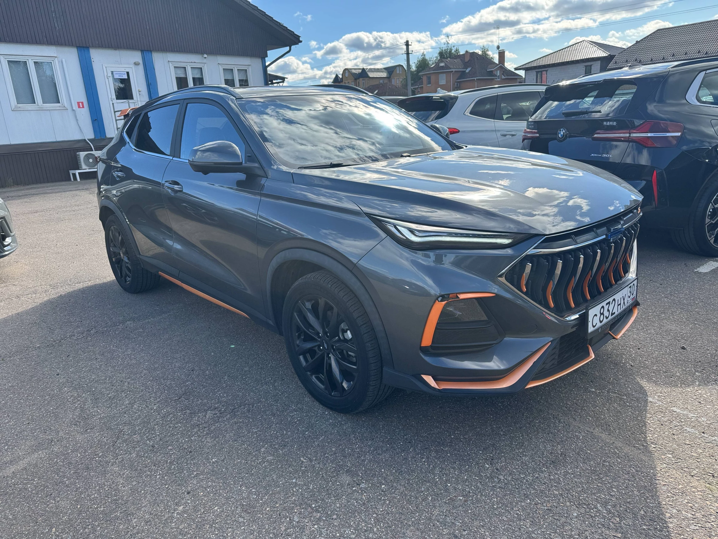 Внешний вид автомобиля — CHANGAN Oshan X5