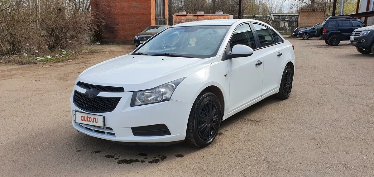 Внешний вид автомобиля — CHEVROLET CRUZE