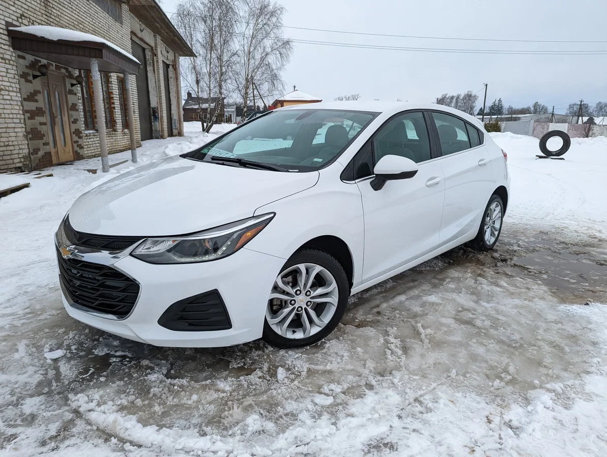 Внешний вид автомобиля — CHEVROLET CRUZE