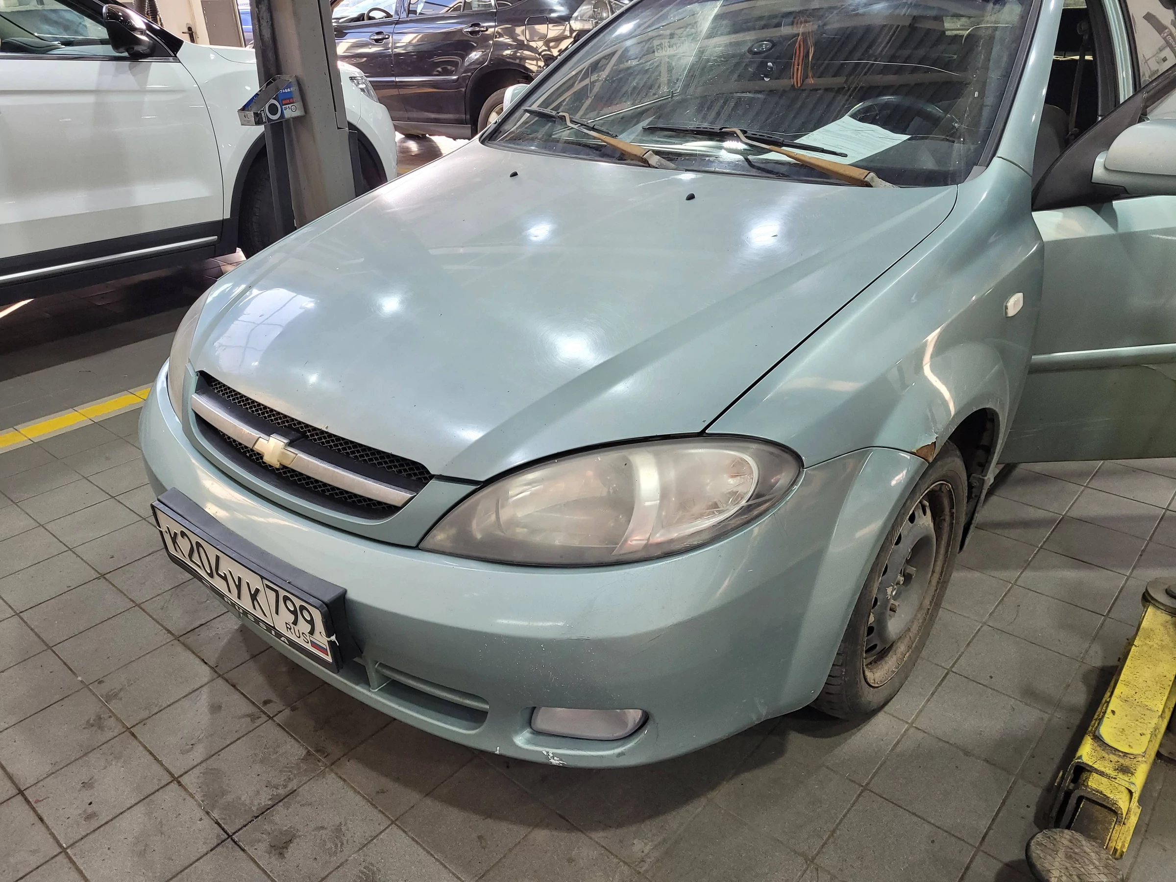 Внешний вид автомобиля — CHEVROLET LACETTI