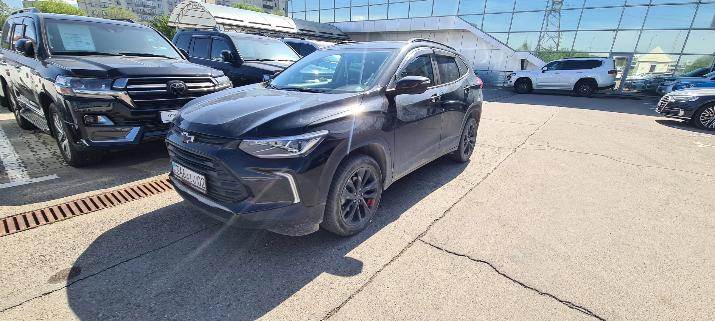 Внешний вид автомобиля — CHEVROLET TRACKER