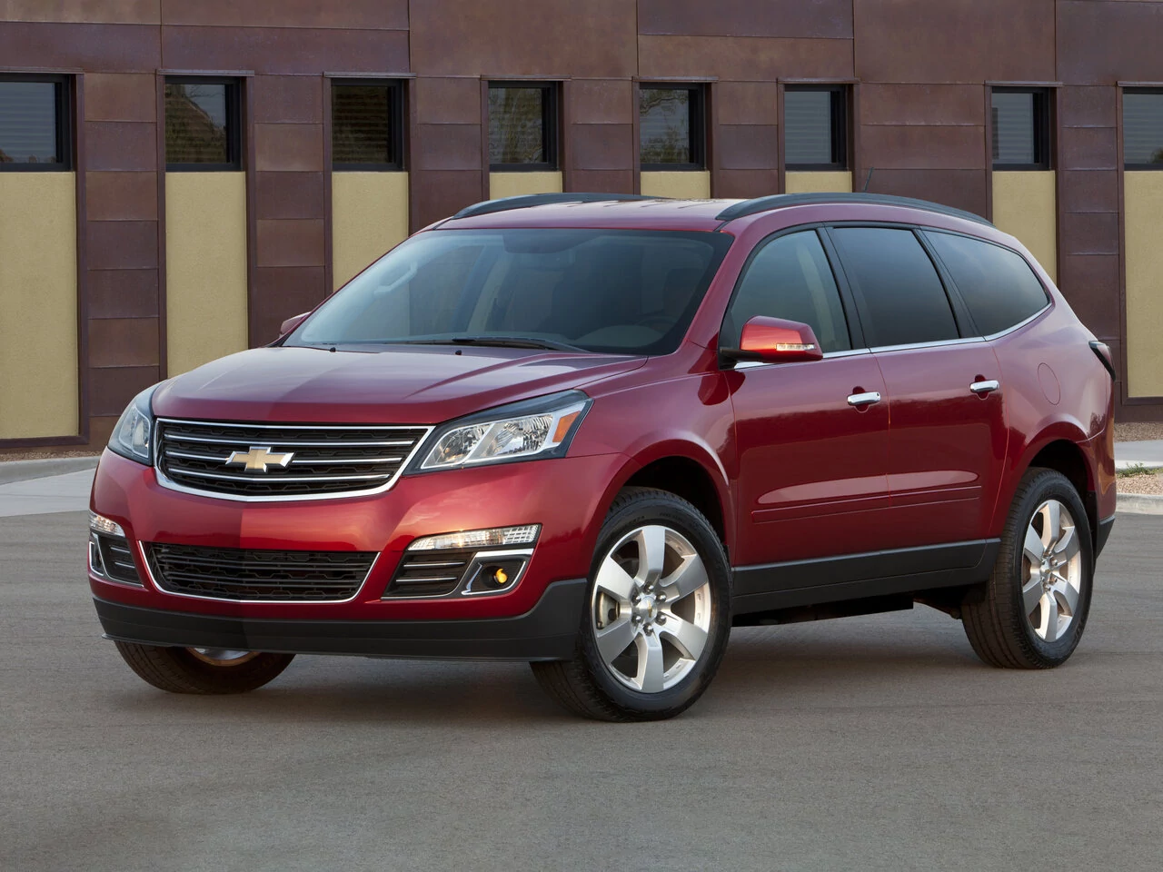 Внешний вид автомобиля — CHEVROLET TRAVERSE