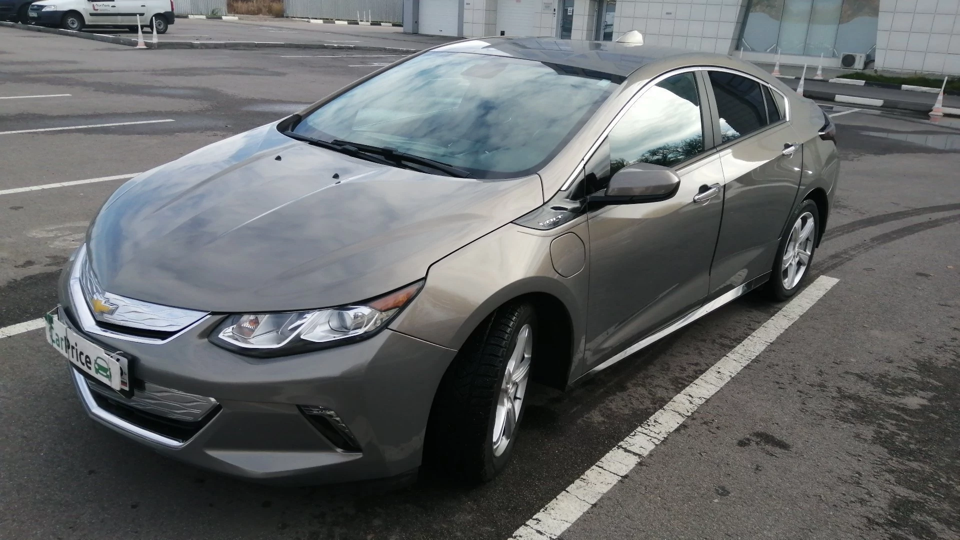 Внешний вид автомобиля — CHEVROLET Volt