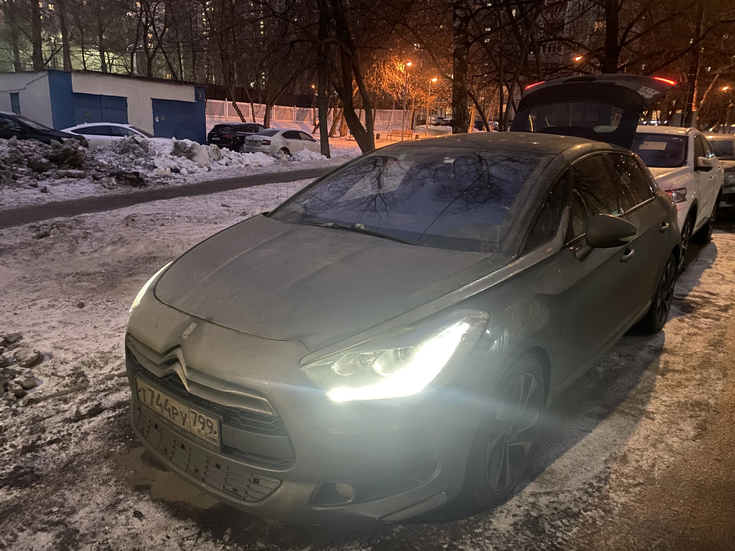 Внешний вид автомобиля — CITROEN DS5