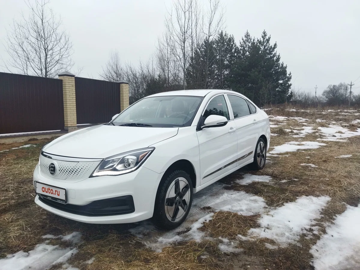 Внешний вид автомобиля — EVOLUTE I-PRO