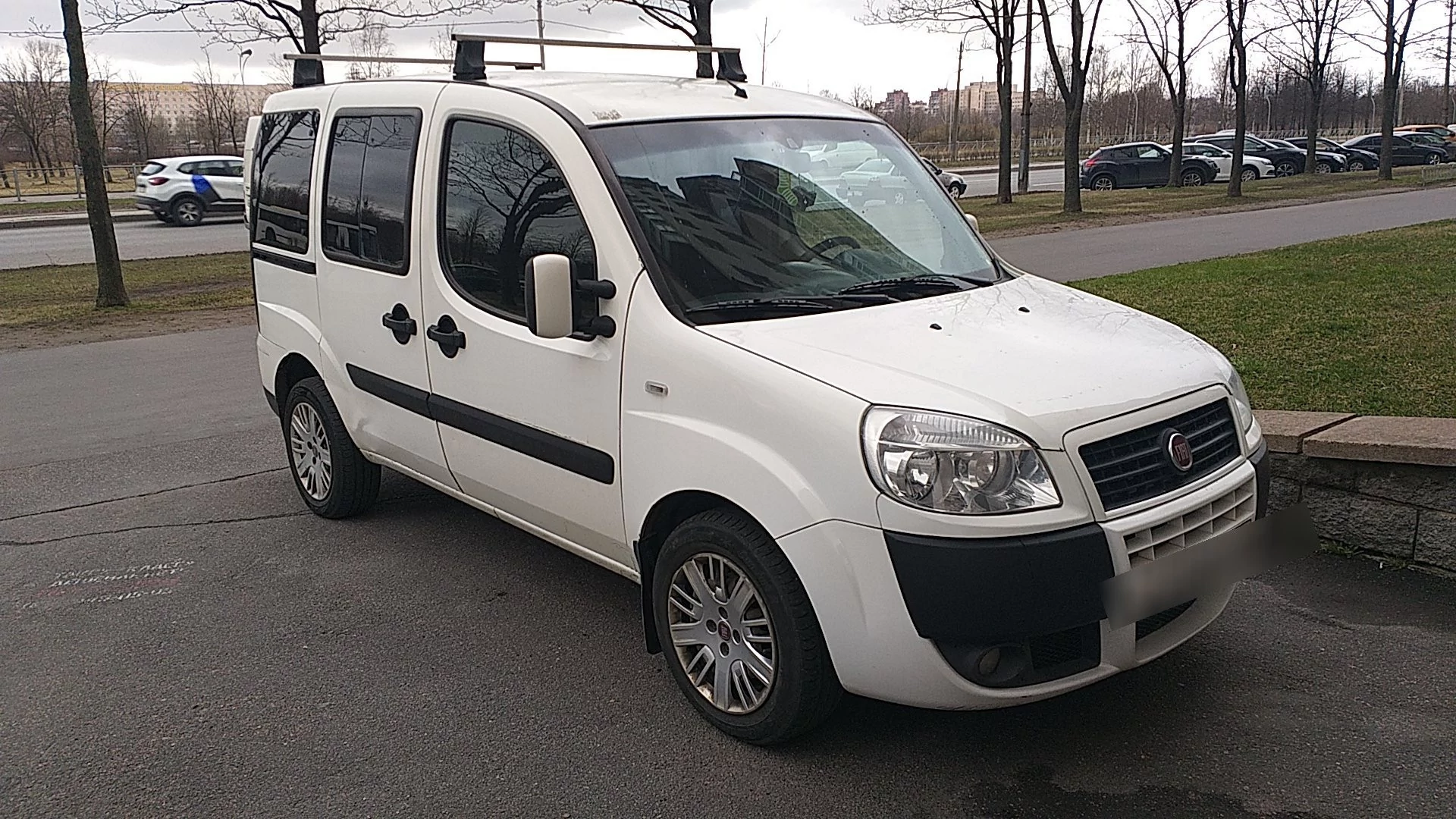 Внешний вид автомобиля — FIAT DOBLO
