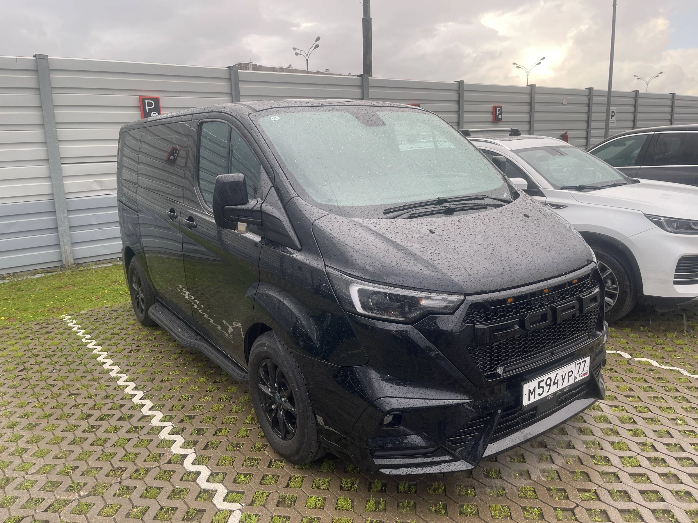 Внешний вид автомобиля — FORD TRANSIT CUSTOM