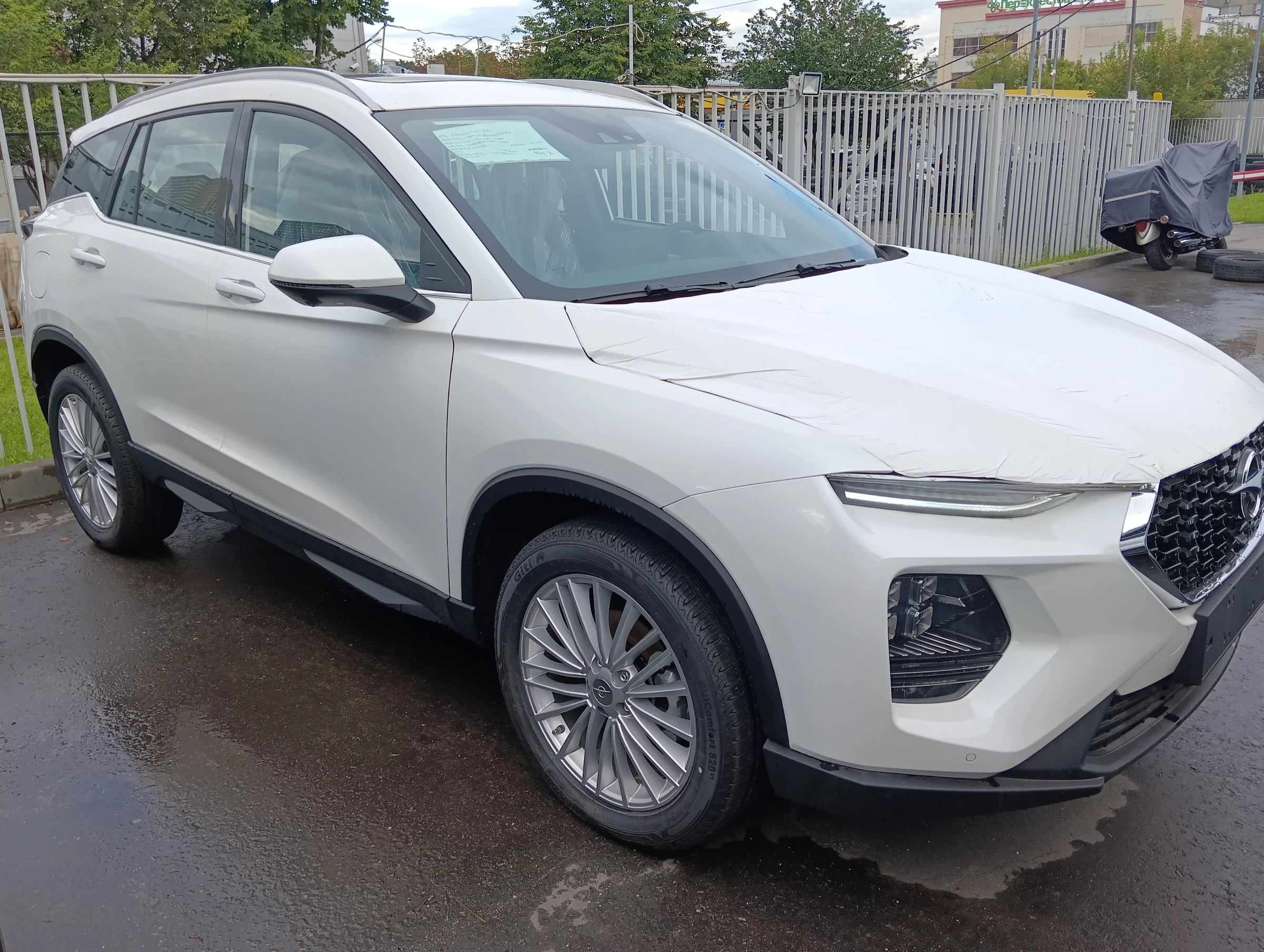 Внешний вид автомобиля — HAIMA 8S