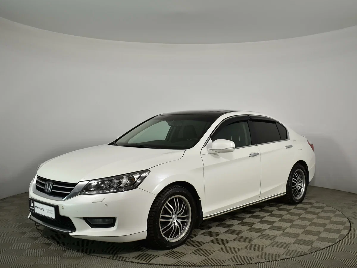 Внешний вид автомобиля — HONDA ACCORD