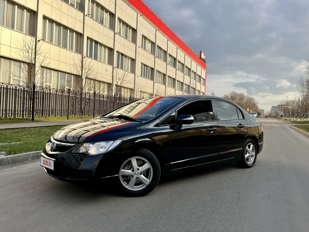 Внешний вид автомобиля — HONDA CIVIC