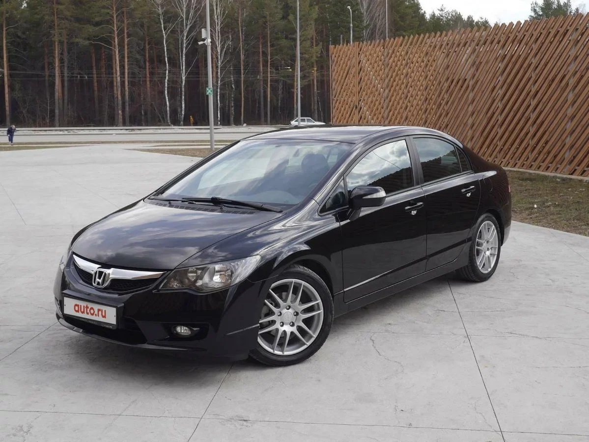 Внешний вид автомобиля — HONDA CIVIC