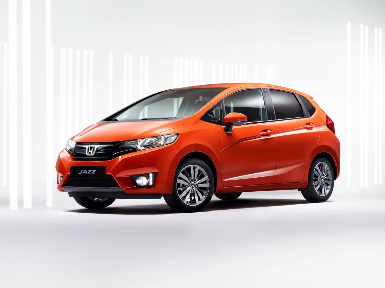 Внешний вид автомобиля — HONDA JAZZ
