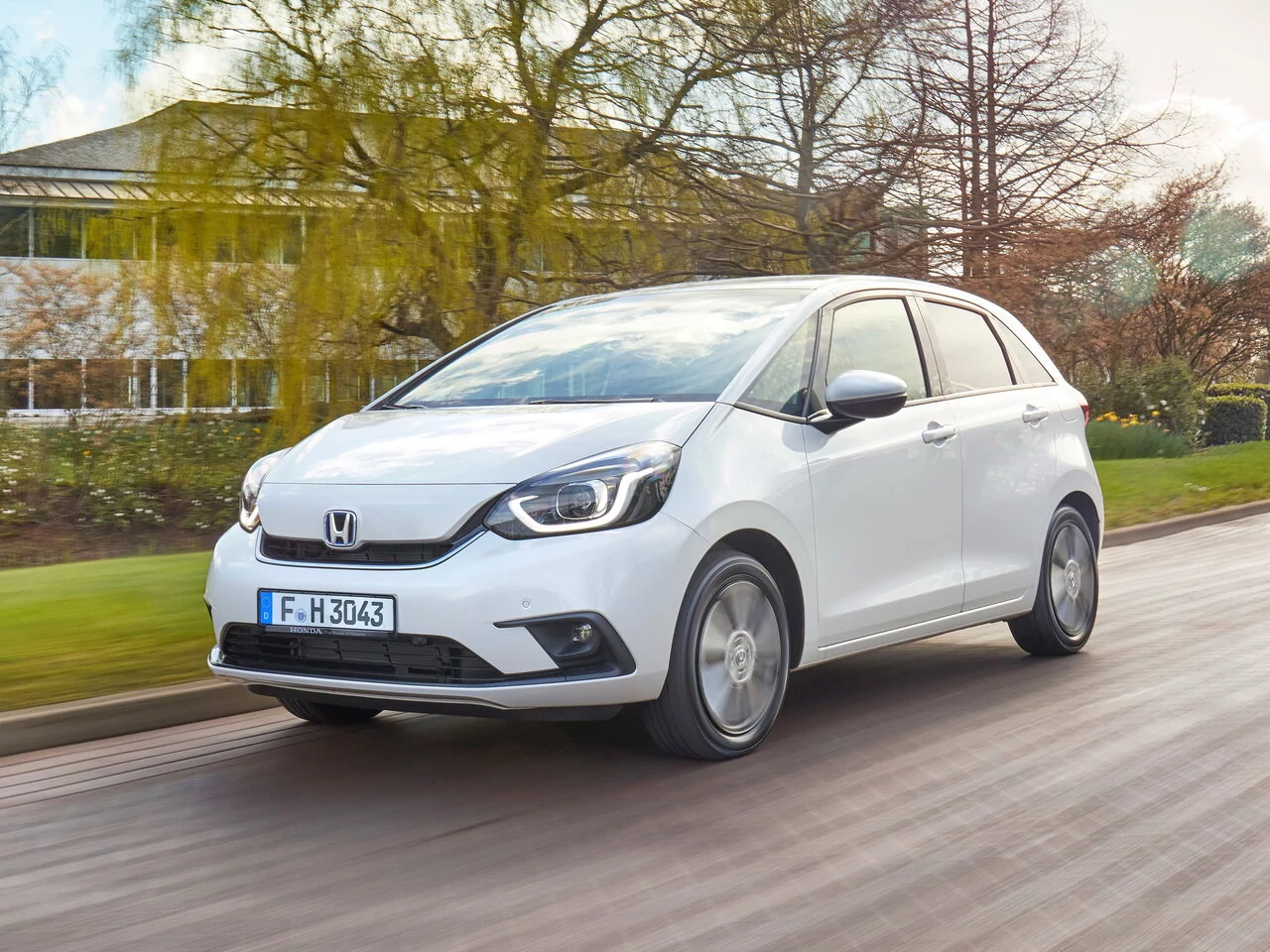 Внешний вид автомобиля — HONDA JAZZ