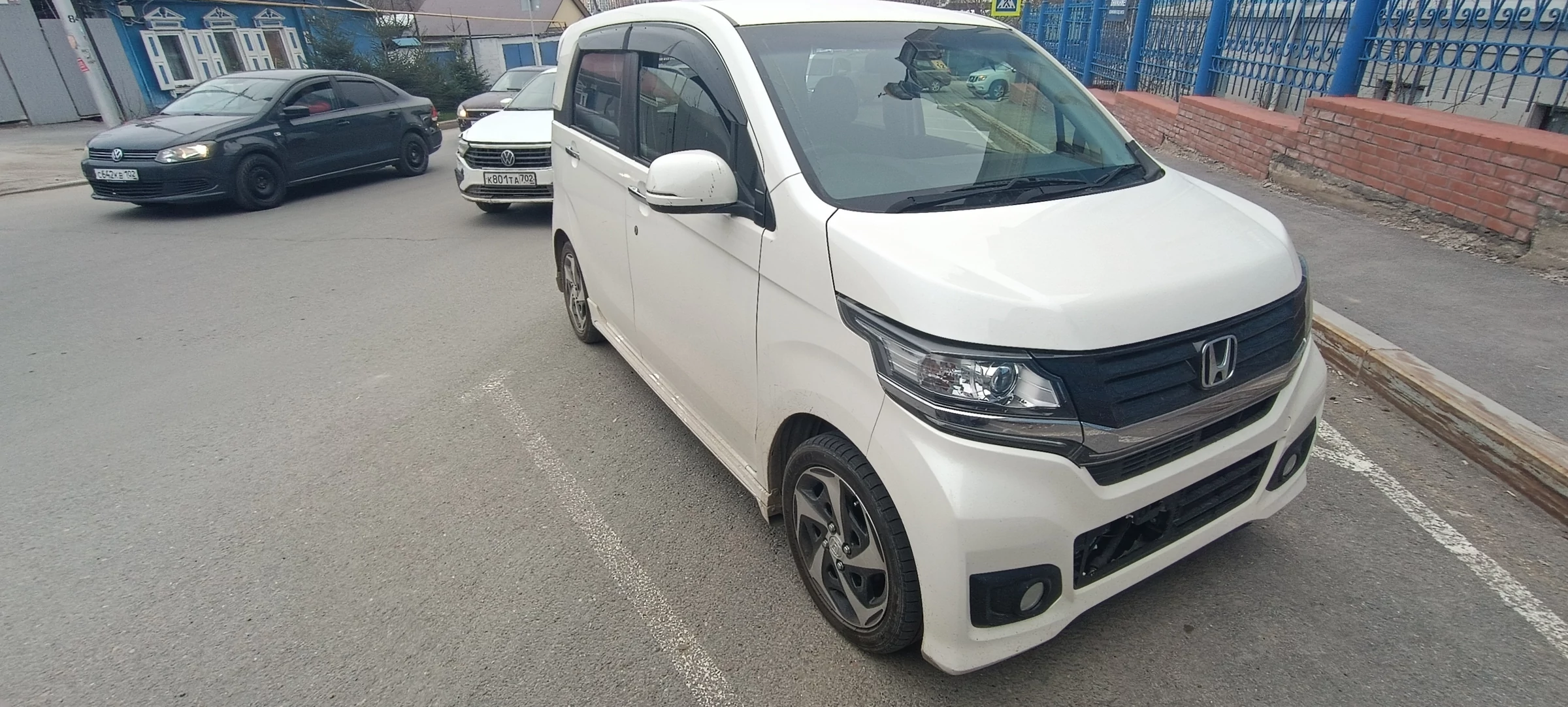 Внешний вид автомобиля — HONDA N-WGN