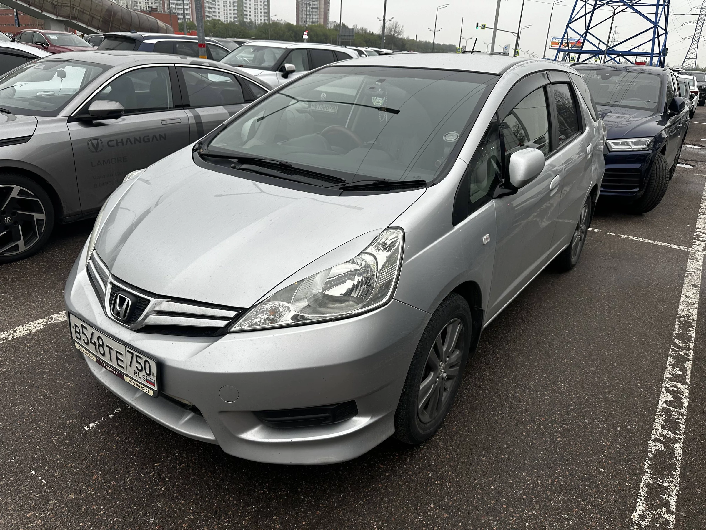 Внешний вид автомобиля — HONDA Shuttle