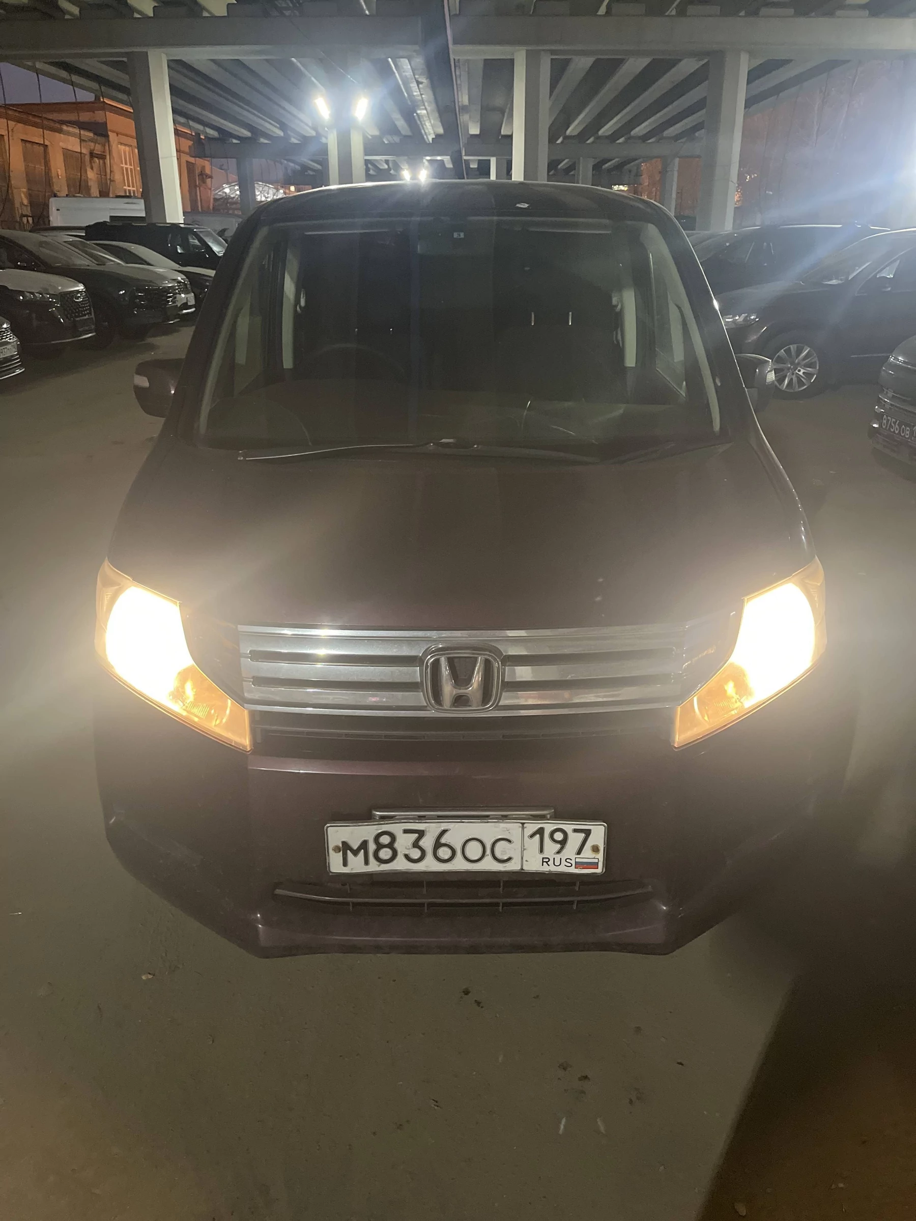 Внешний вид автомобиля — HONDA STEPWGN