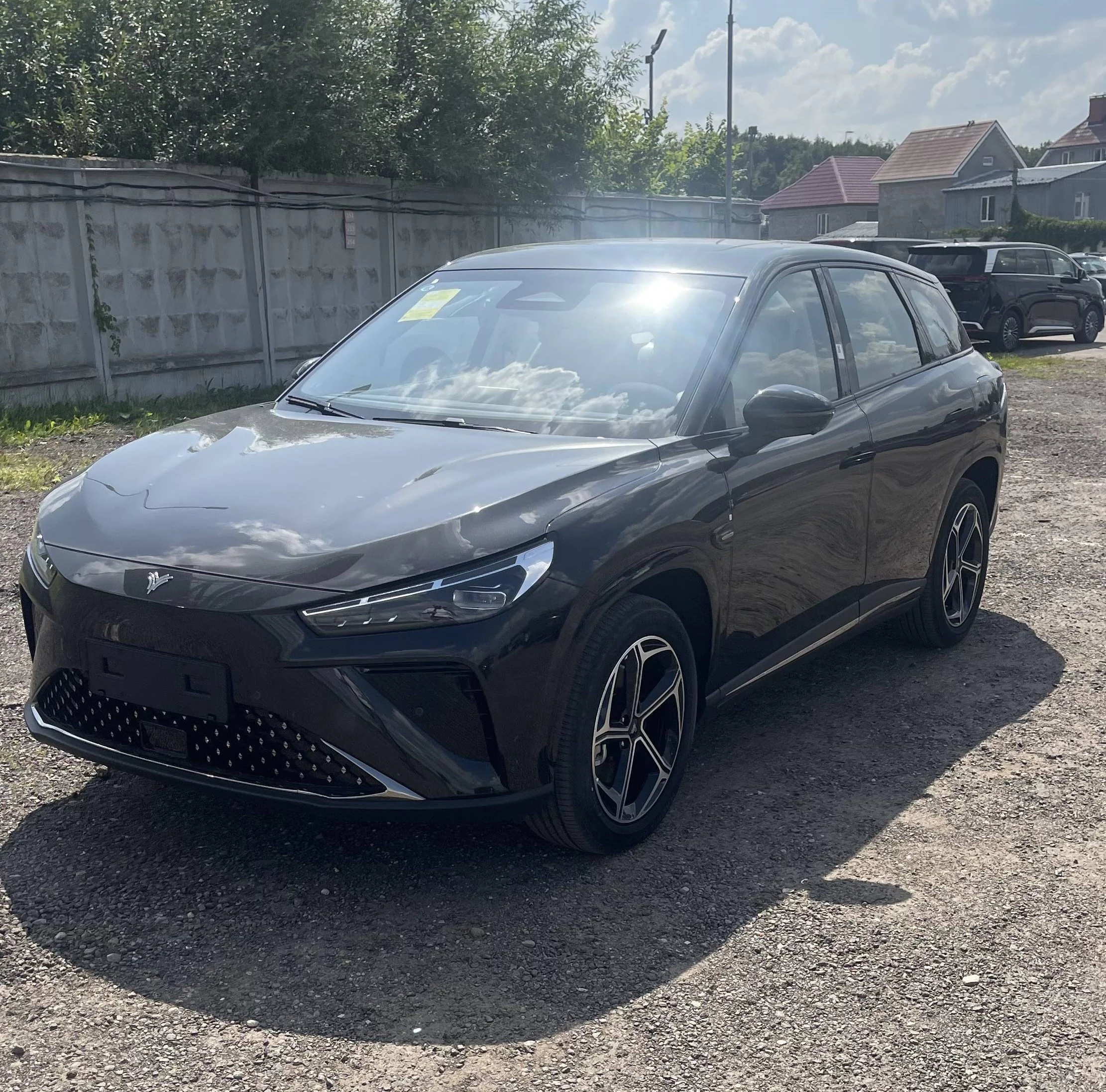 Внешний вид автомобиля — HOZON NETA L