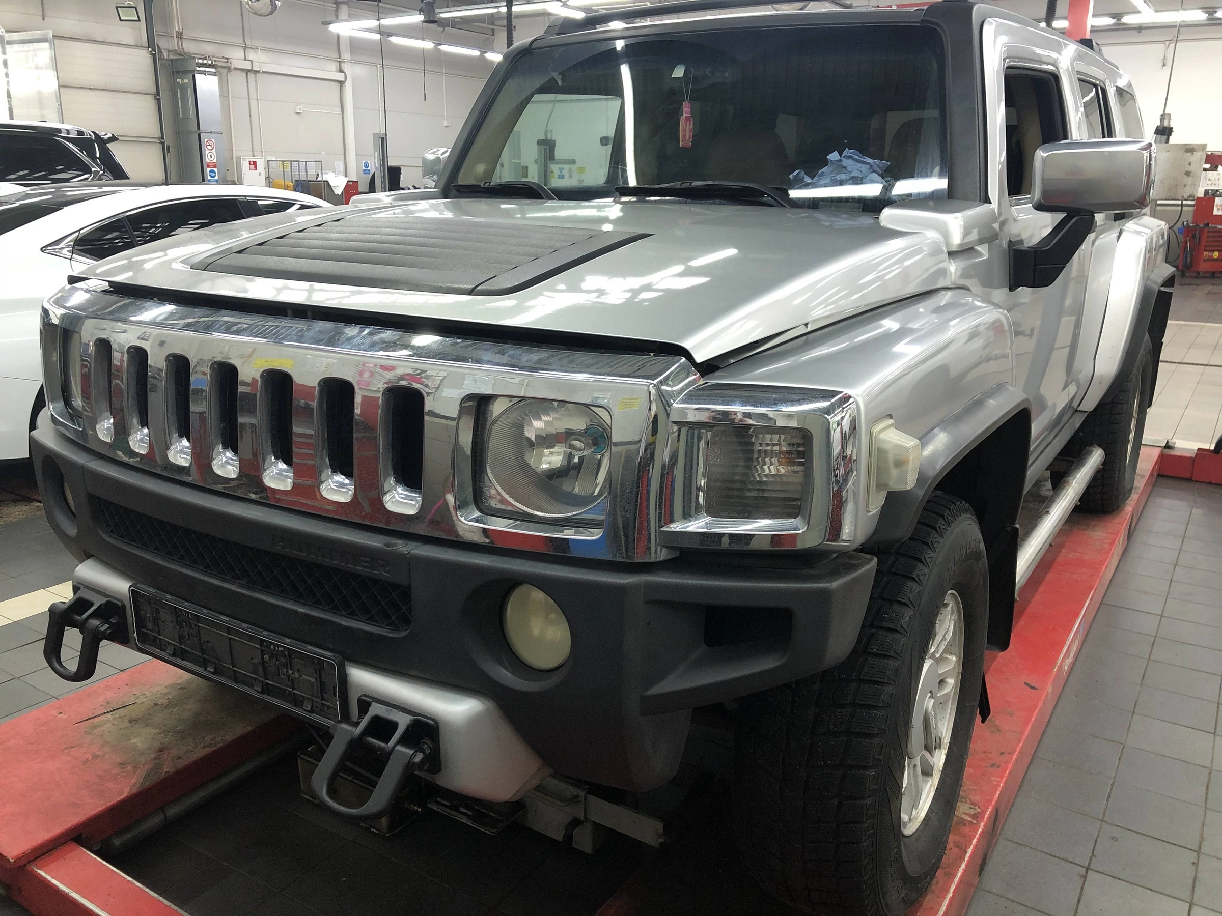 Внешний вид автомобиля — HUMMER H3