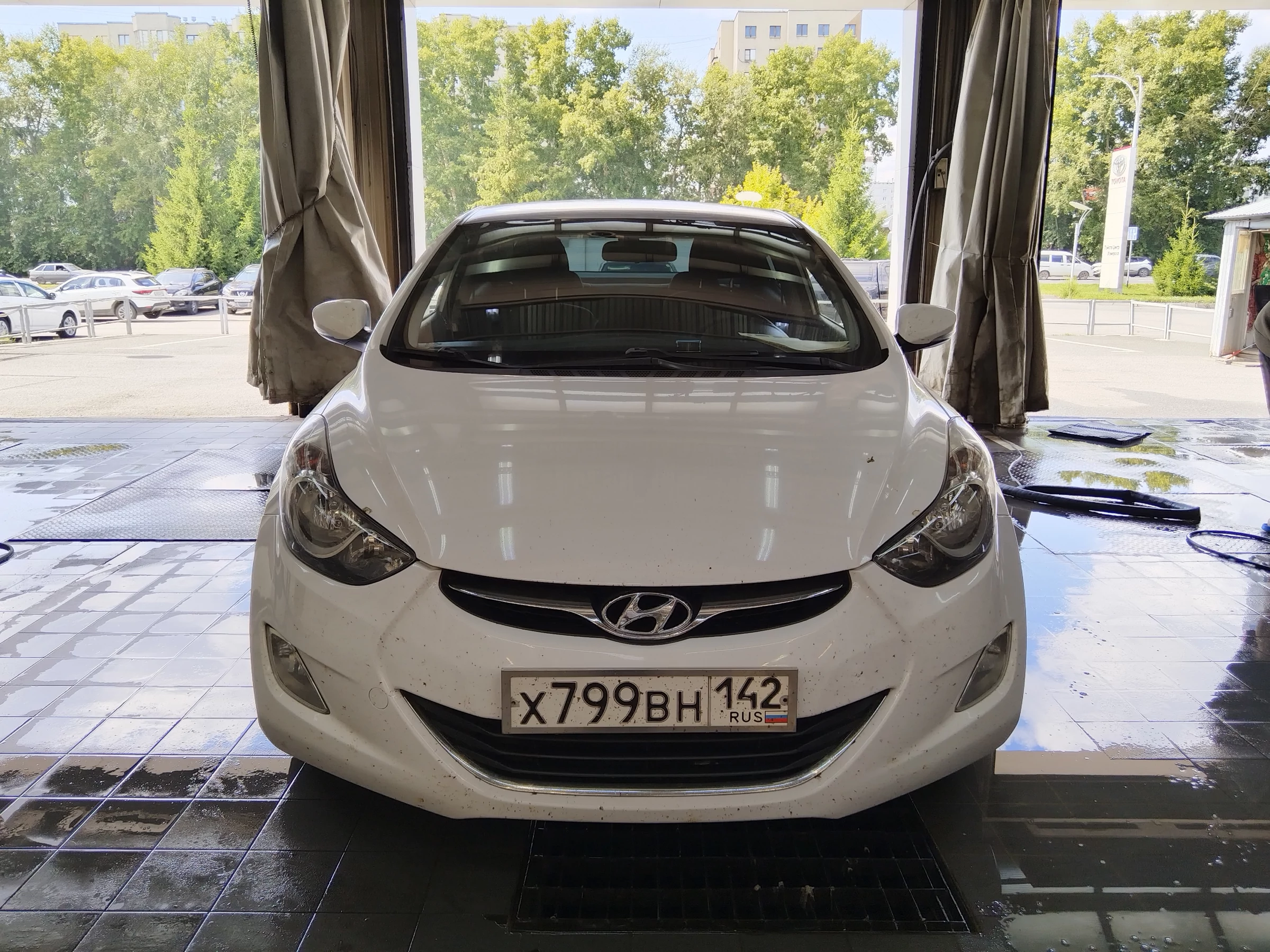 Внешний вид автомобиля — HYUNDAI Avante