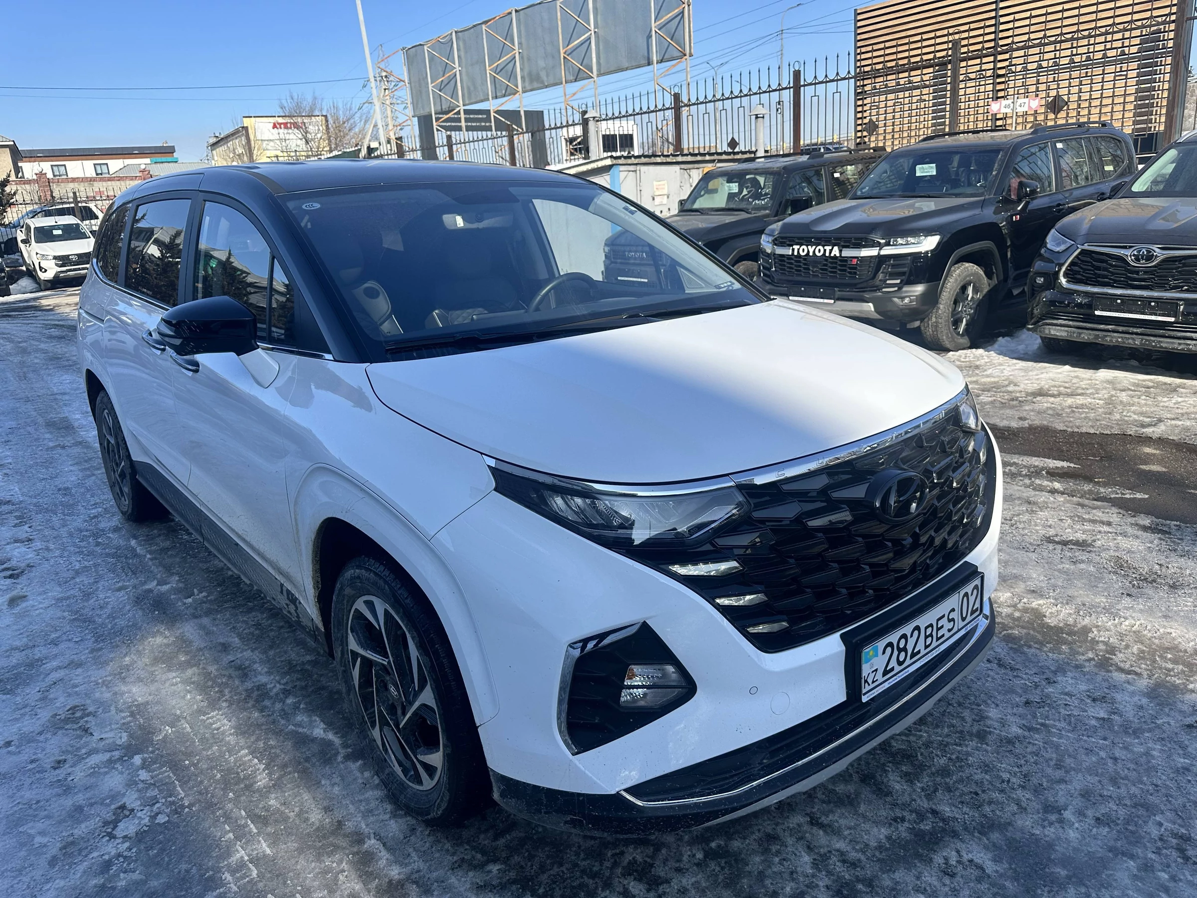 Внешний вид автомобиля — HYUNDAI CUSTIN