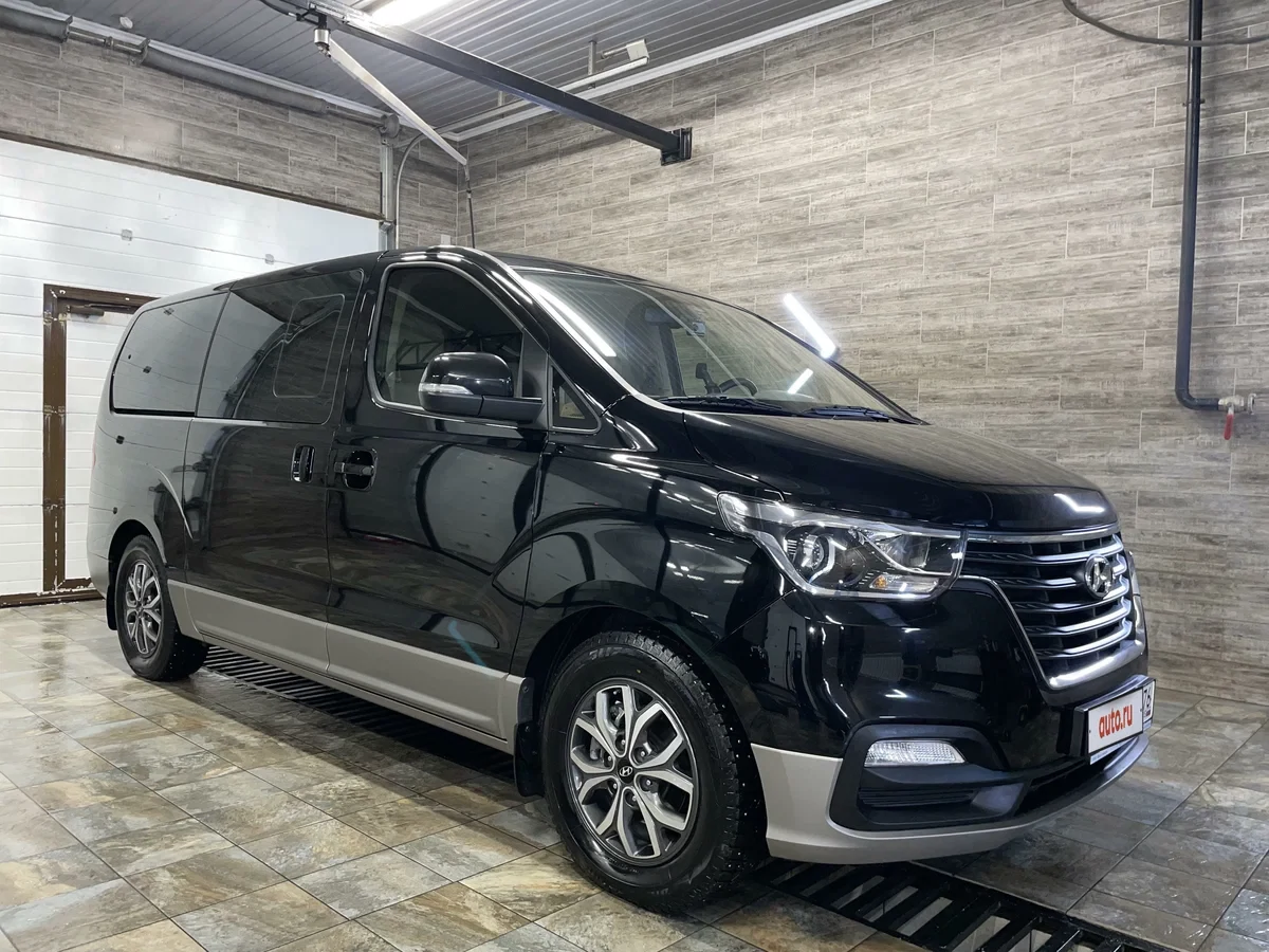 Внешний вид автомобиля — HYUNDAI H1 (STAREX)